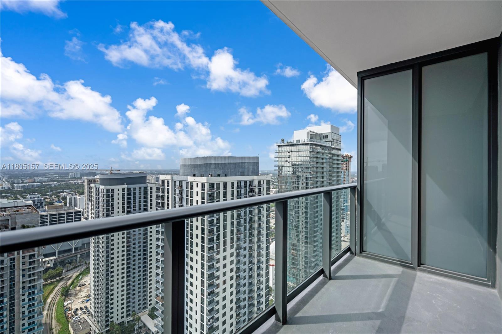 601 NE 1st 4204, Miami, FL 33132, Miami