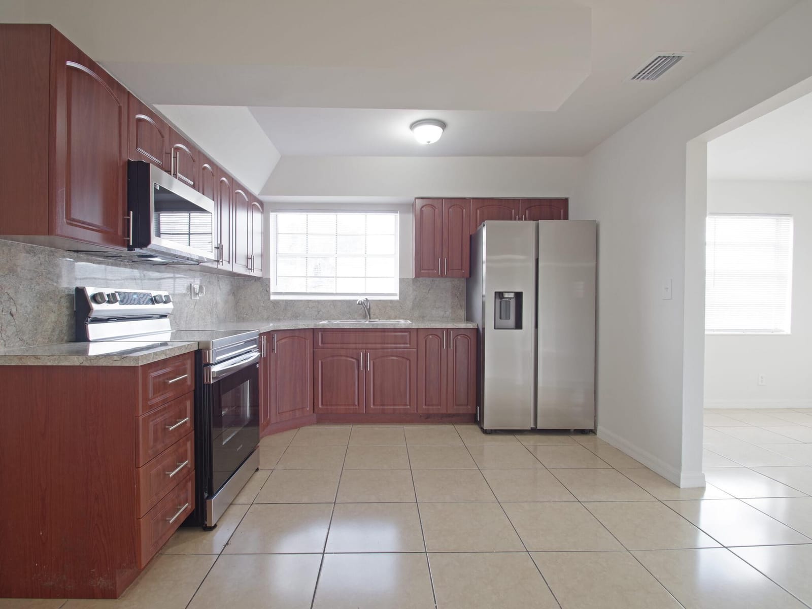 3611 NW 35th Avenue, Lauderdale Lakes, FL 33309 photo 14