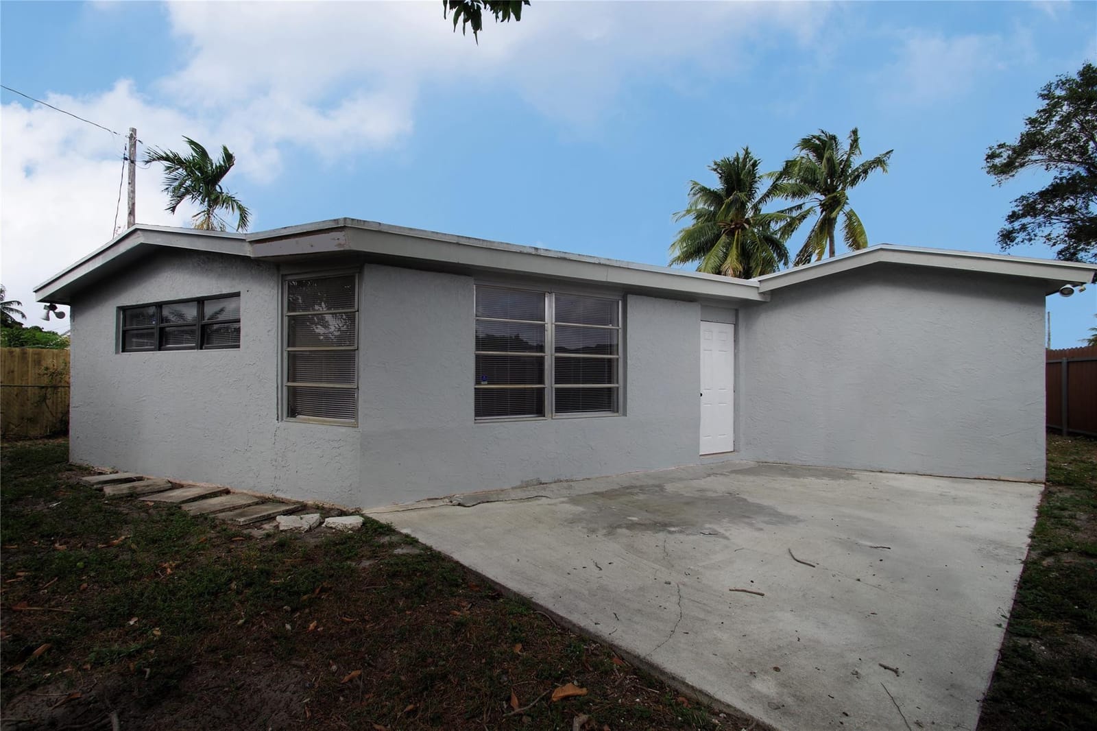 3611 NW 35th Avenue, Lauderdale Lakes, FL 33309 photo 28
