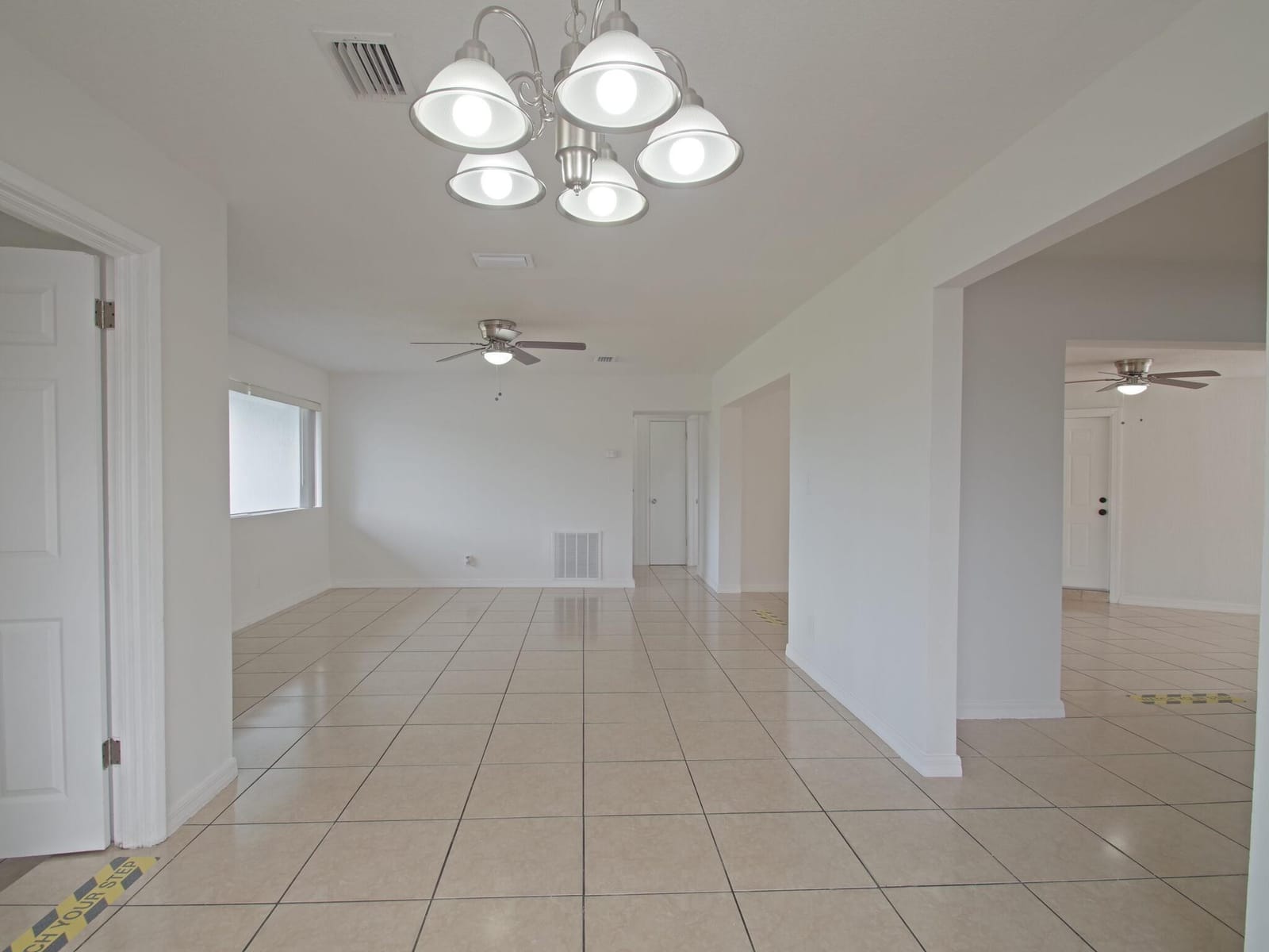 3611 NW 35th Avenue — photo 10