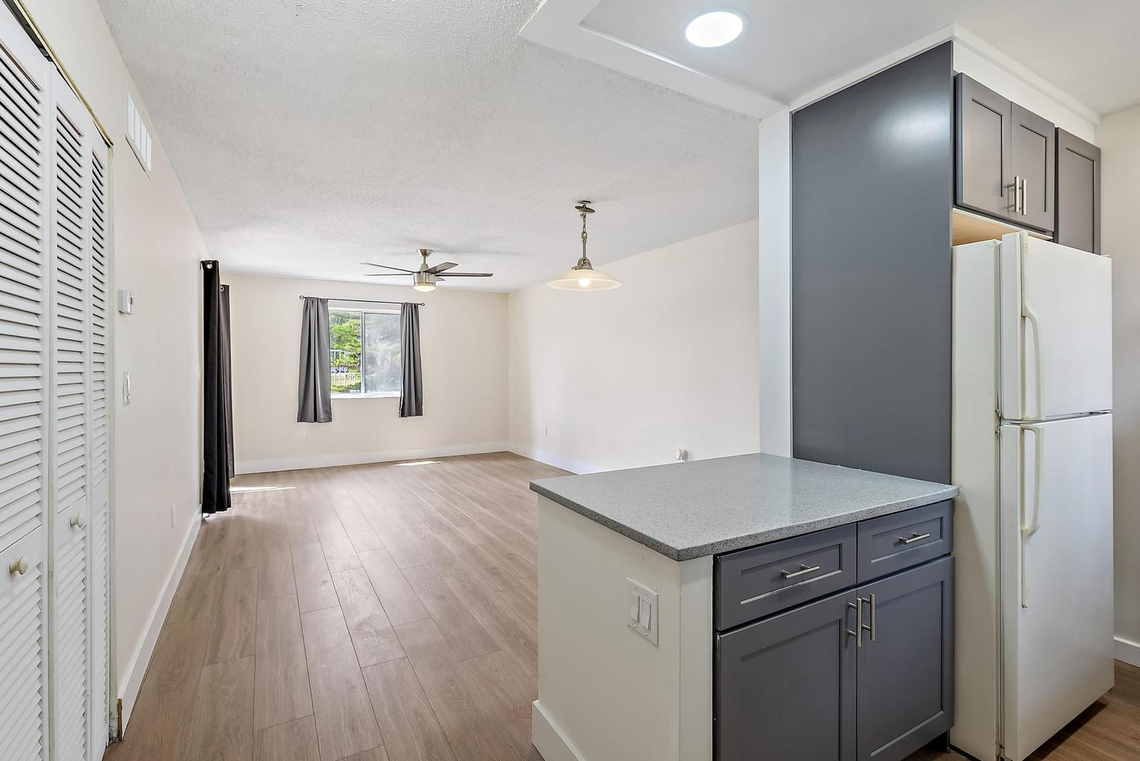 6120 NE Forest Hill Boulevard 103 — photo 4