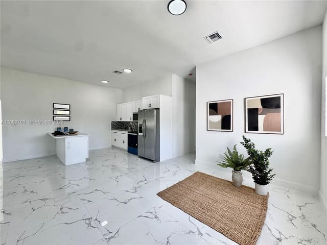 25 NW 193rd Street, sold in Sierra, Miami Gardens, FL