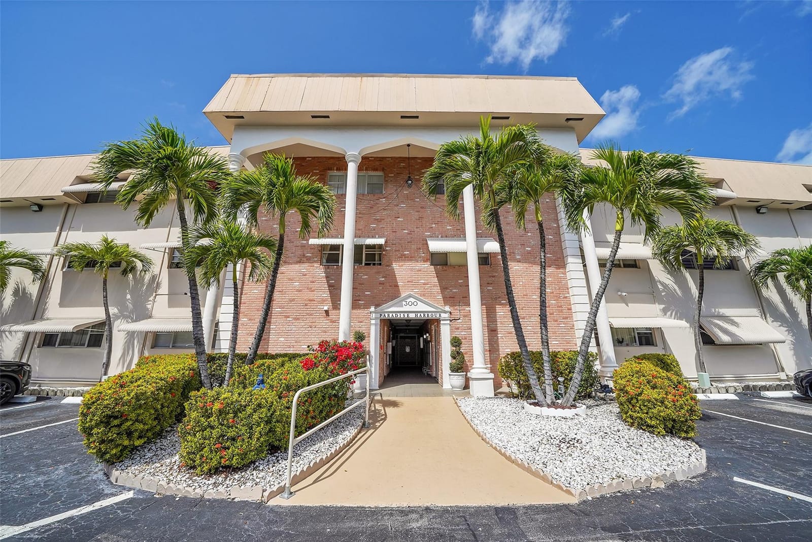 300 Golden Isles Drive 206, Hallandale Beach, FL 33009 photo 13