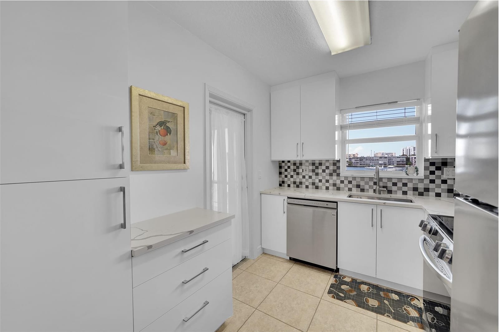 300 Golden Isles Drive 206 — photo 3