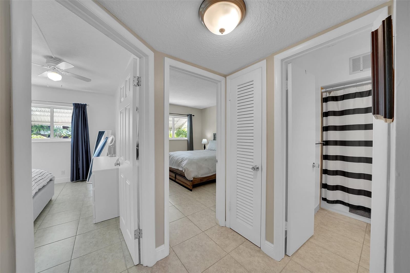 300 Golden Isles Drive 206, Hallandale Beach, FL 33009 photo 27