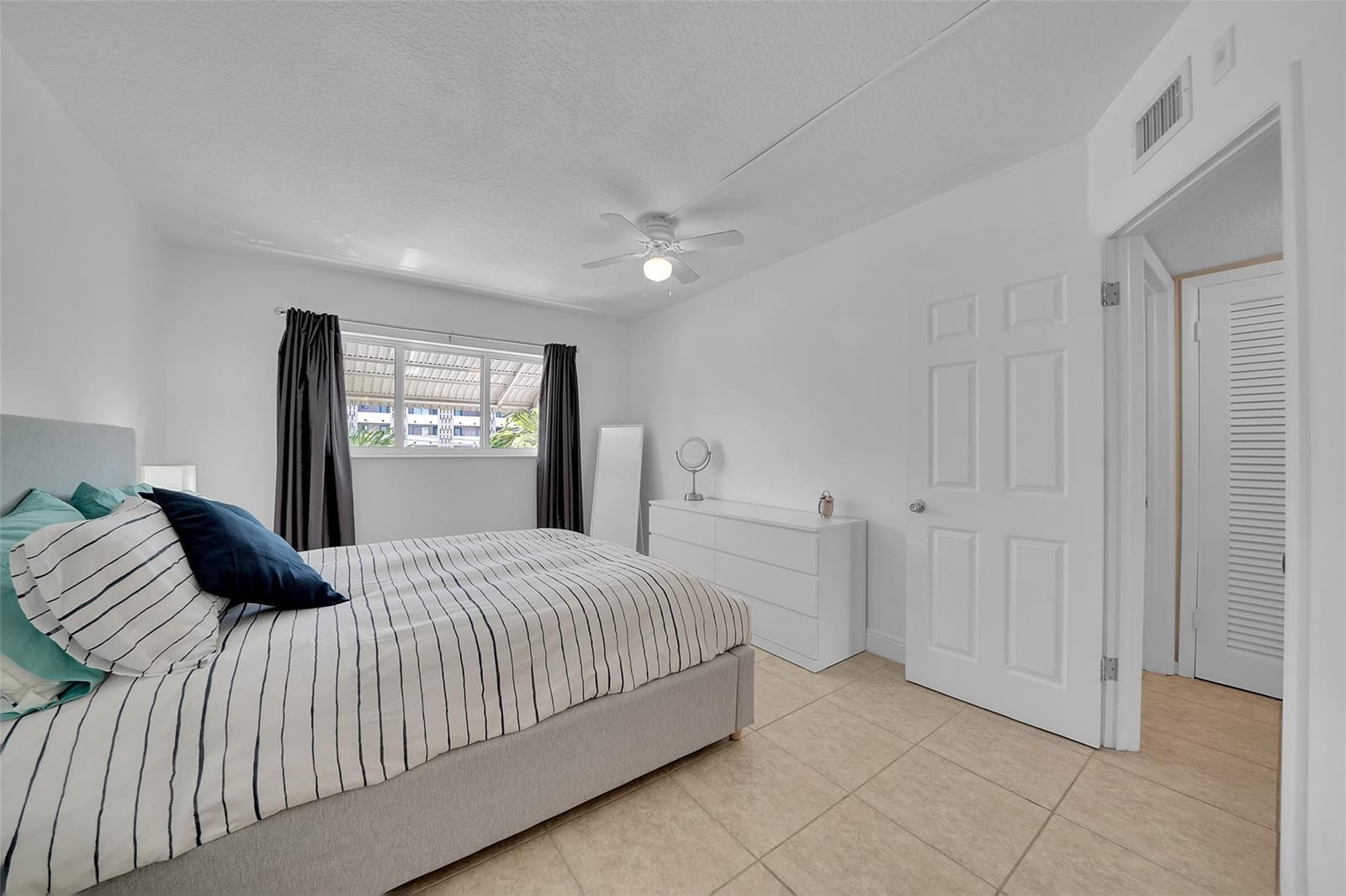 300 Golden Isles Drive 206, Hallandale Beach, FL 33009 photo 29
