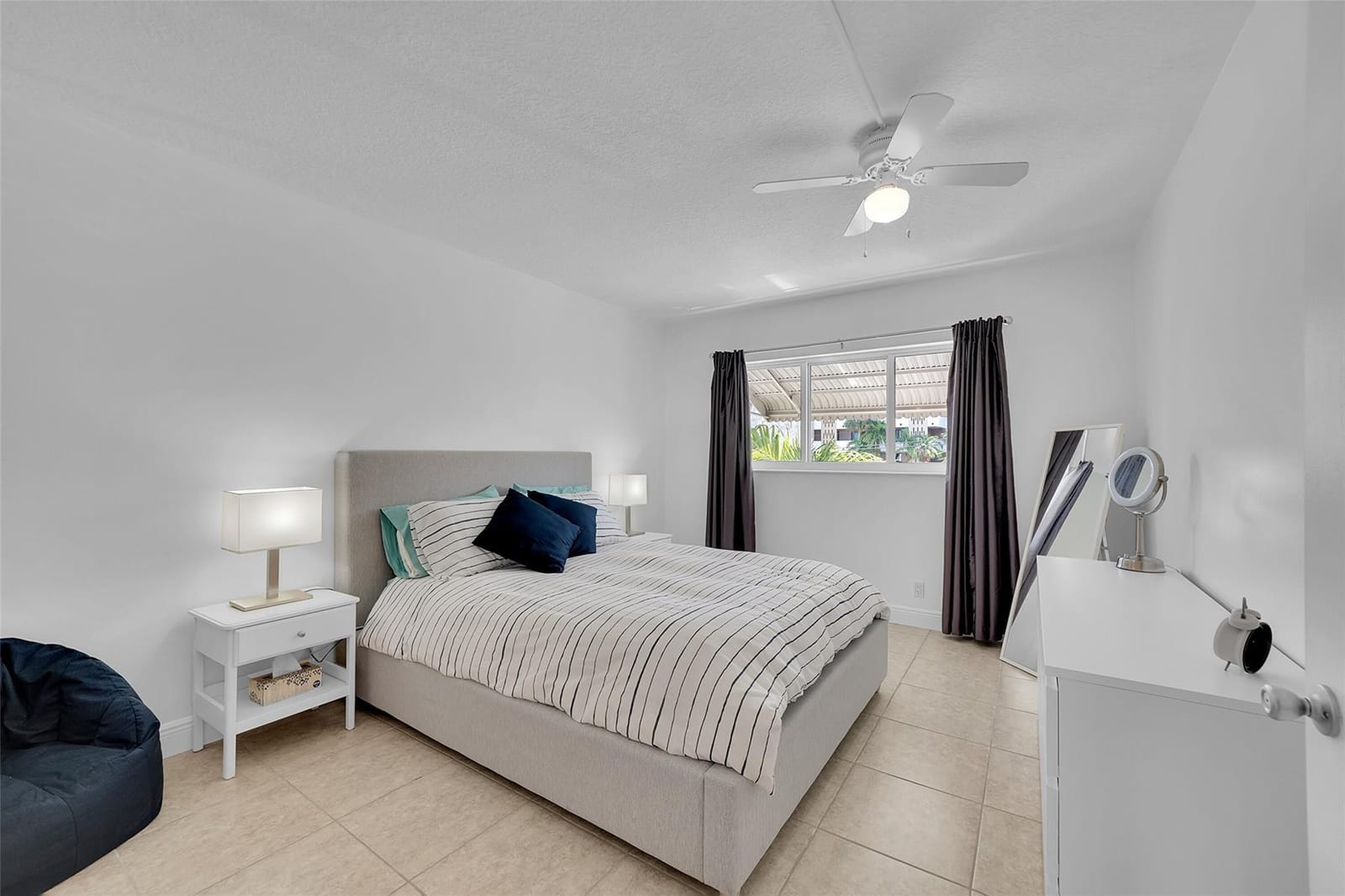300 Golden Isles Drive 206 — photo 4