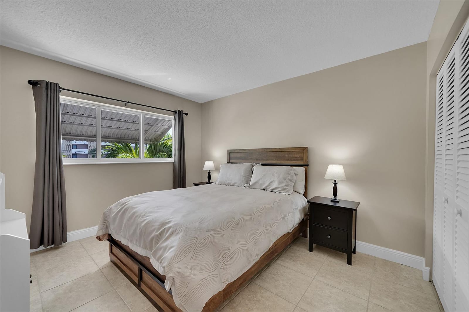 300 Golden Isles Drive 206 — photo 6