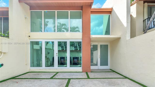7840 SW 103rd Place, Miami, FL 33173