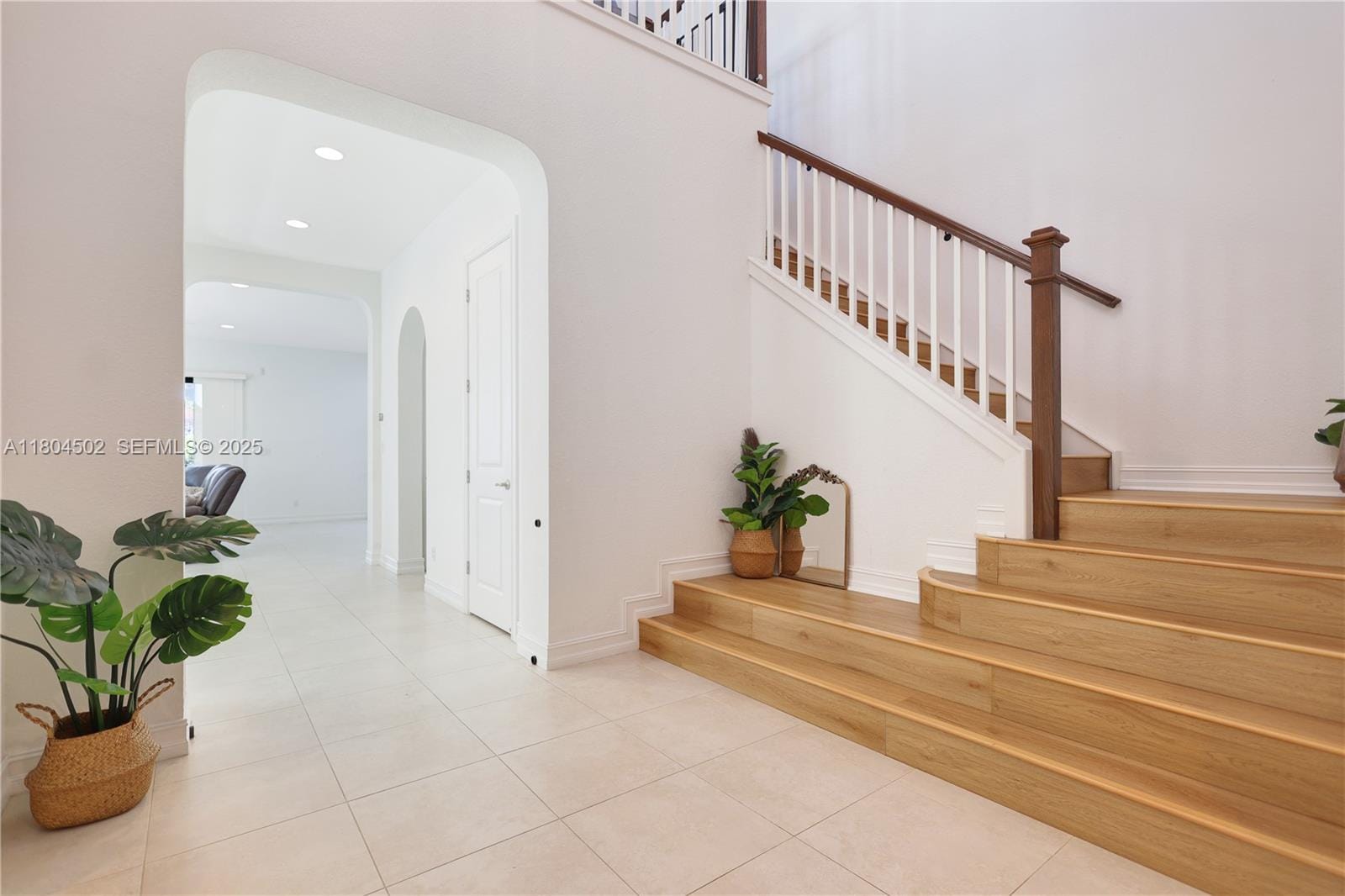11073 N Meridian N Drive — photo 3
