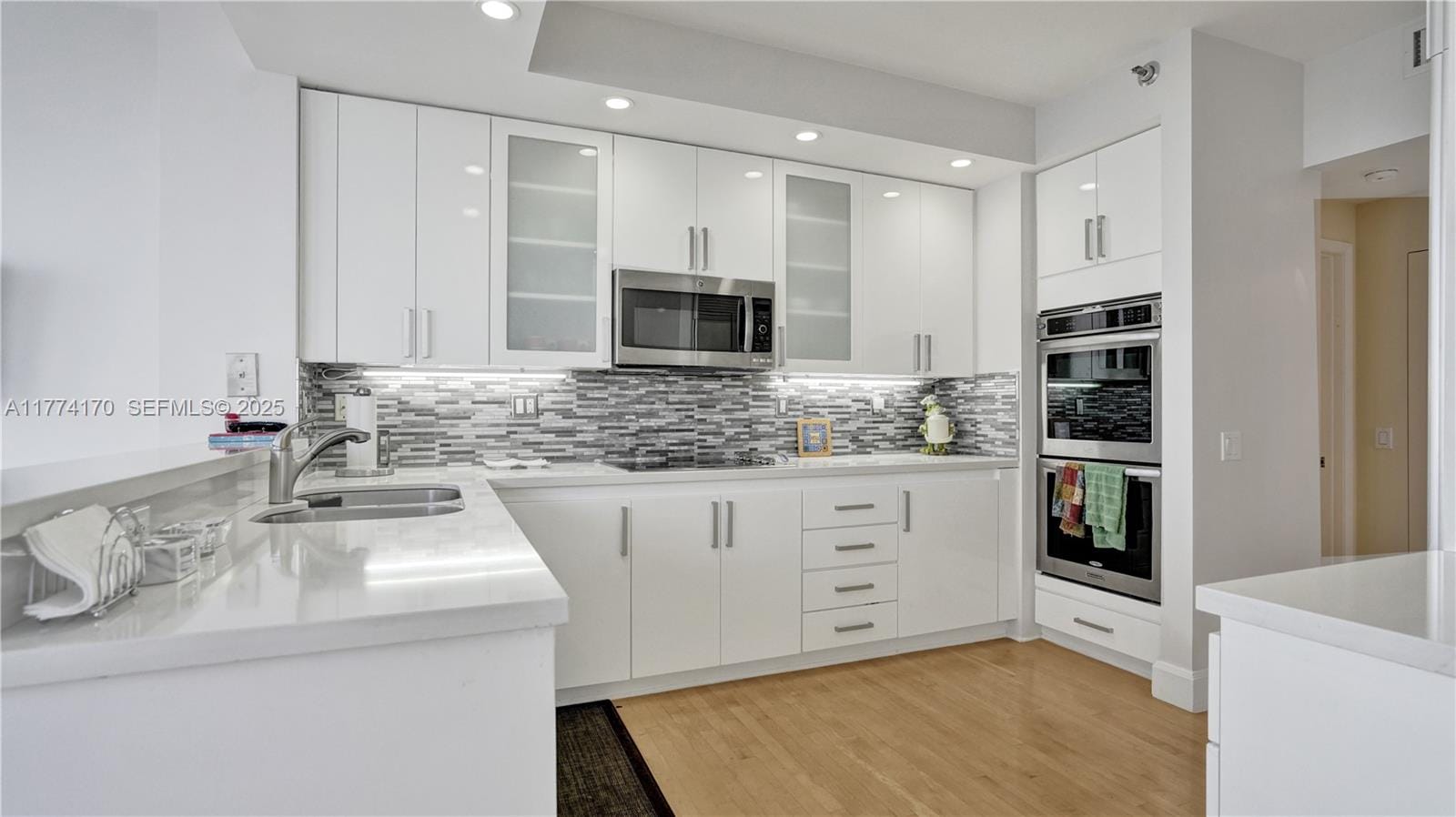 21150 Point Place 1702, Aventura, FL 33180 photo 10