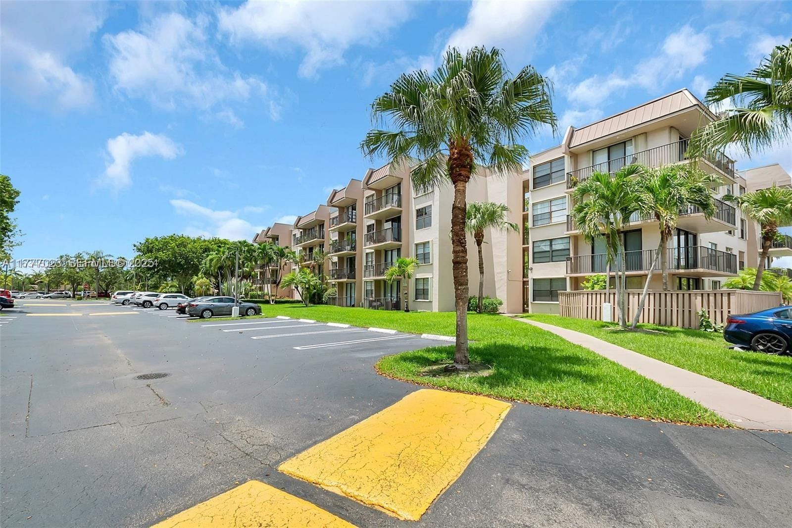 13000 SW 92nd Avenue B206, Miami, FL 33176