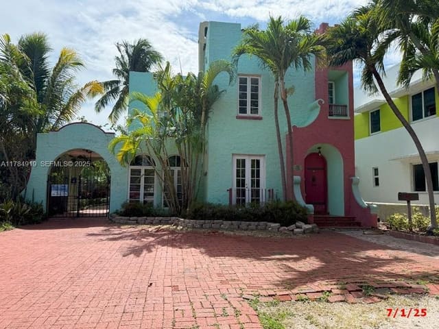 1722 Jefferson Avenue, sold in Palm View Sub, Miami Beach, FL