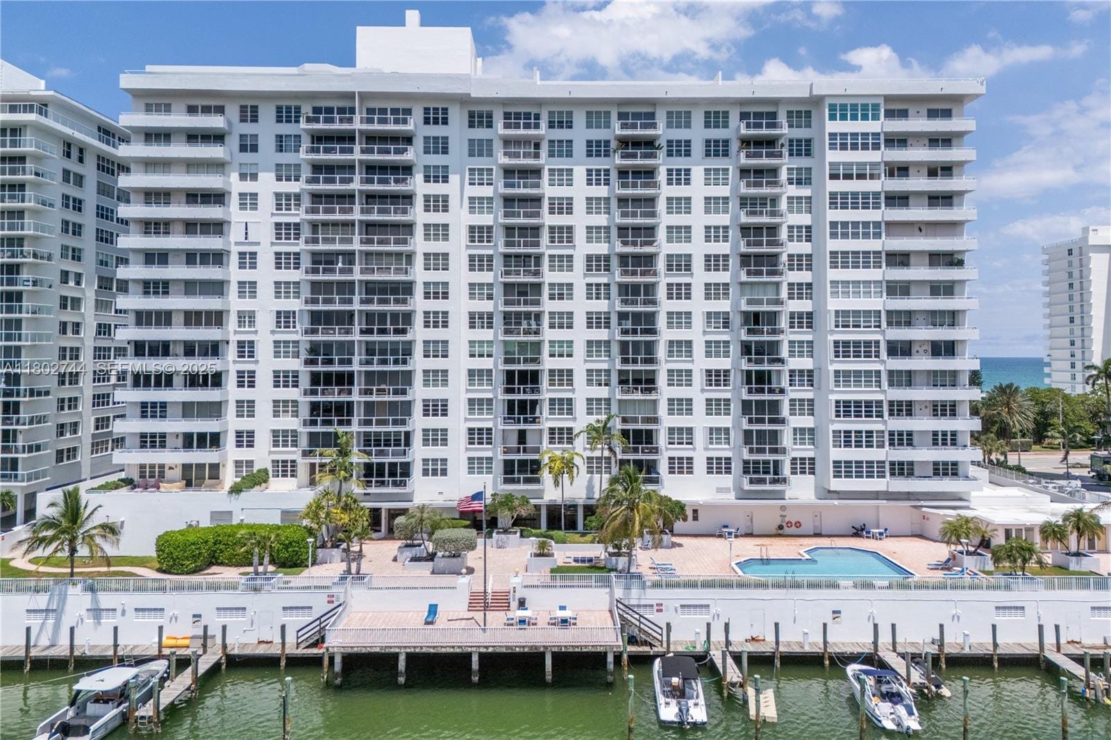 5700 Collins Avenue 7G, Miami Beach, FL 33140 photo 25
