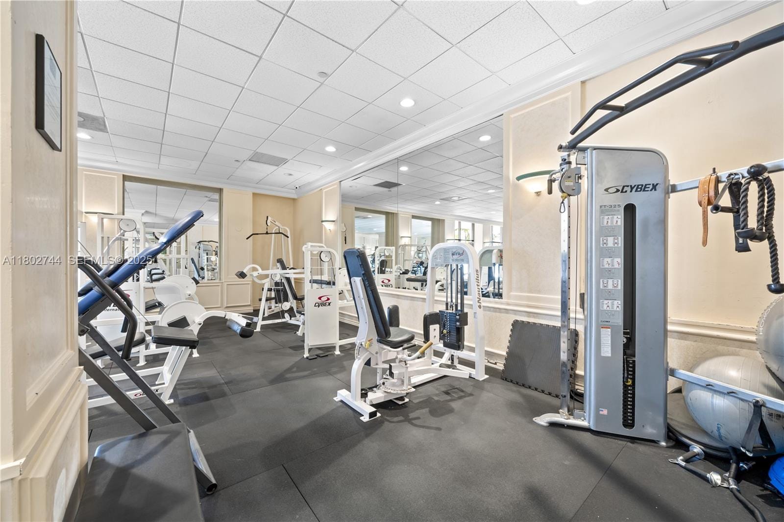 5700 Collins Avenue 7G, Miami Beach, FL 33140 photo 29