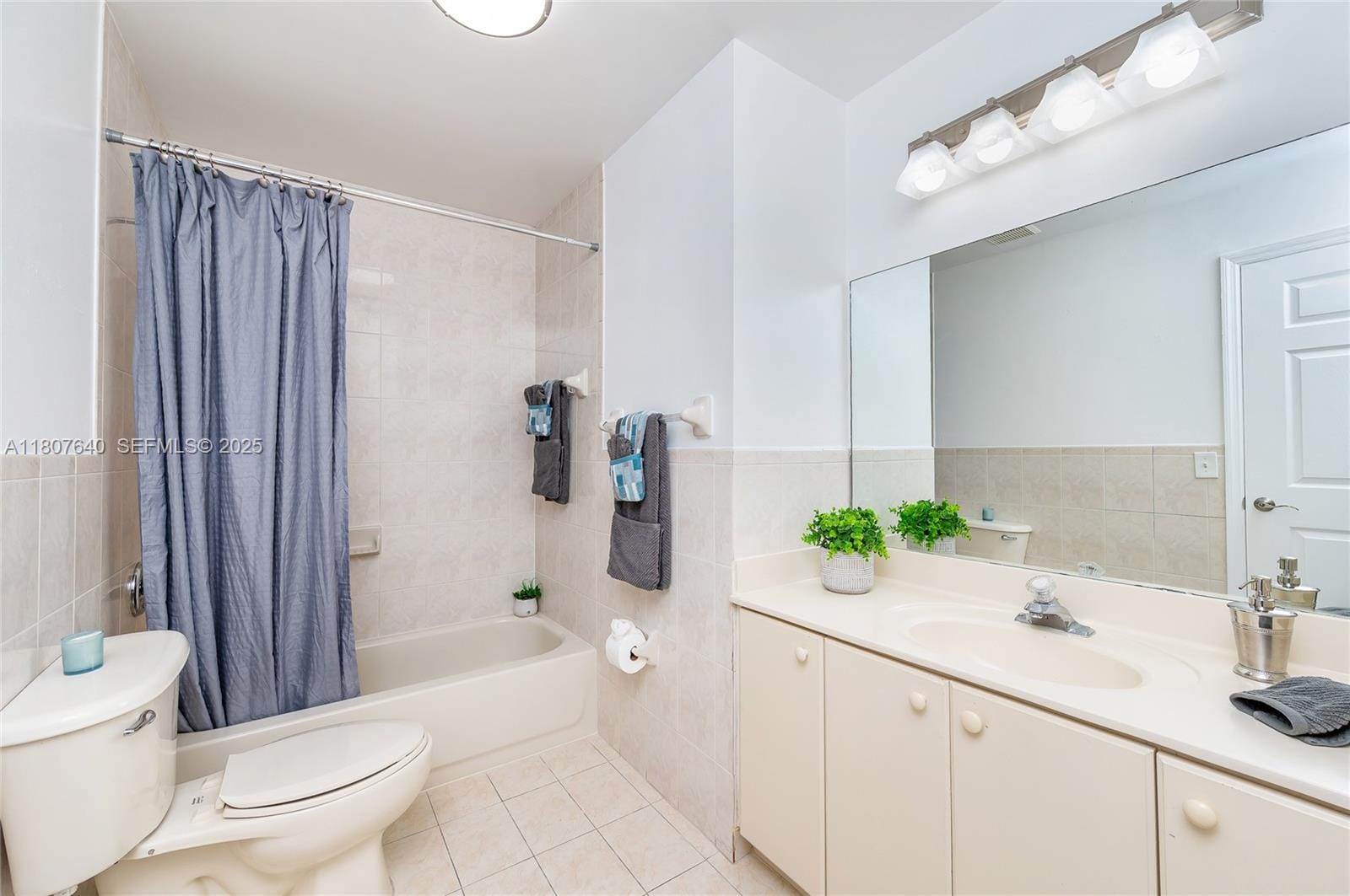 9021 NW 121st Terrace 85, Hialeah Gardens, FL 33018 photo 23