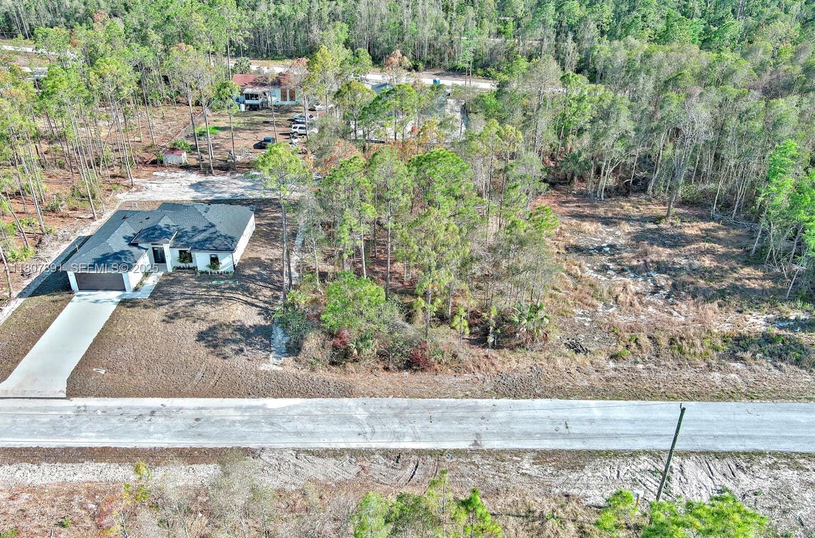 634 Ladd Street, Lehigh Acres, FL 33974 photo 4
