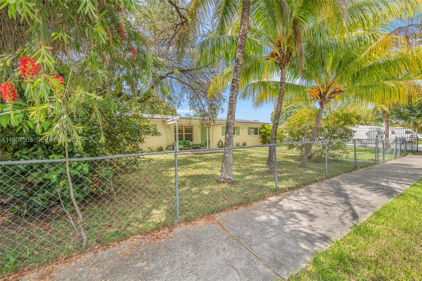 11742 SW 187th Terrace, Miami, FL 33177 photo 5