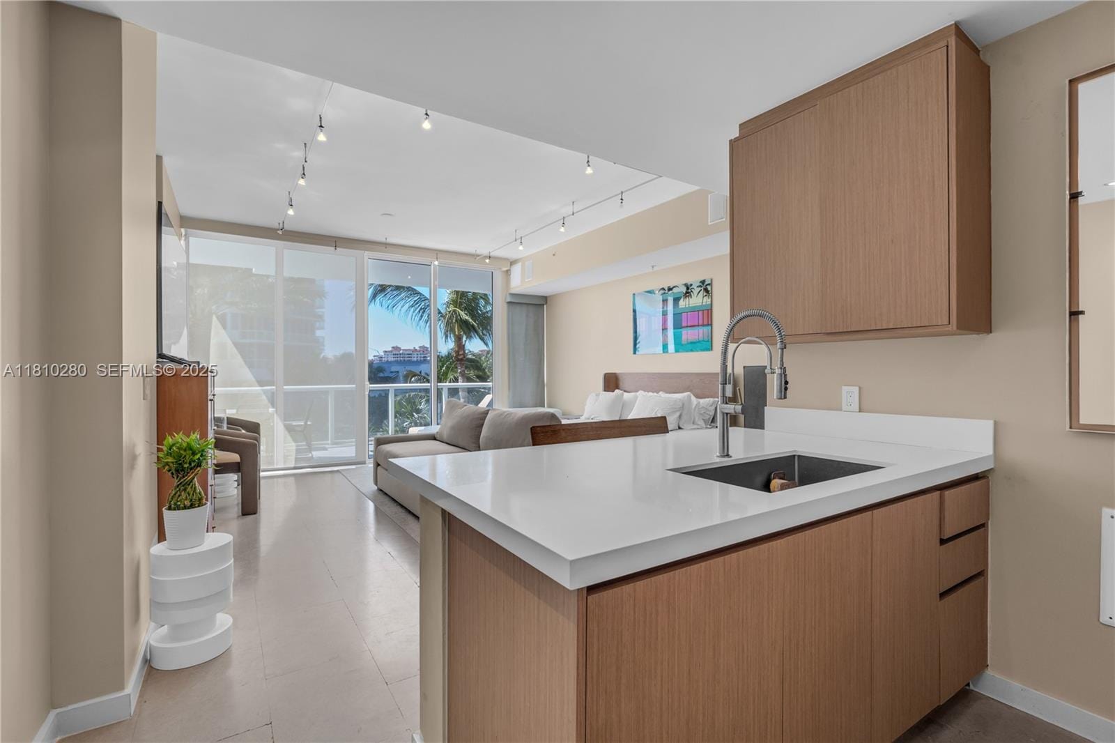 50 S Pointe Drive 606, Miami Beach, FL 33139 photo 11