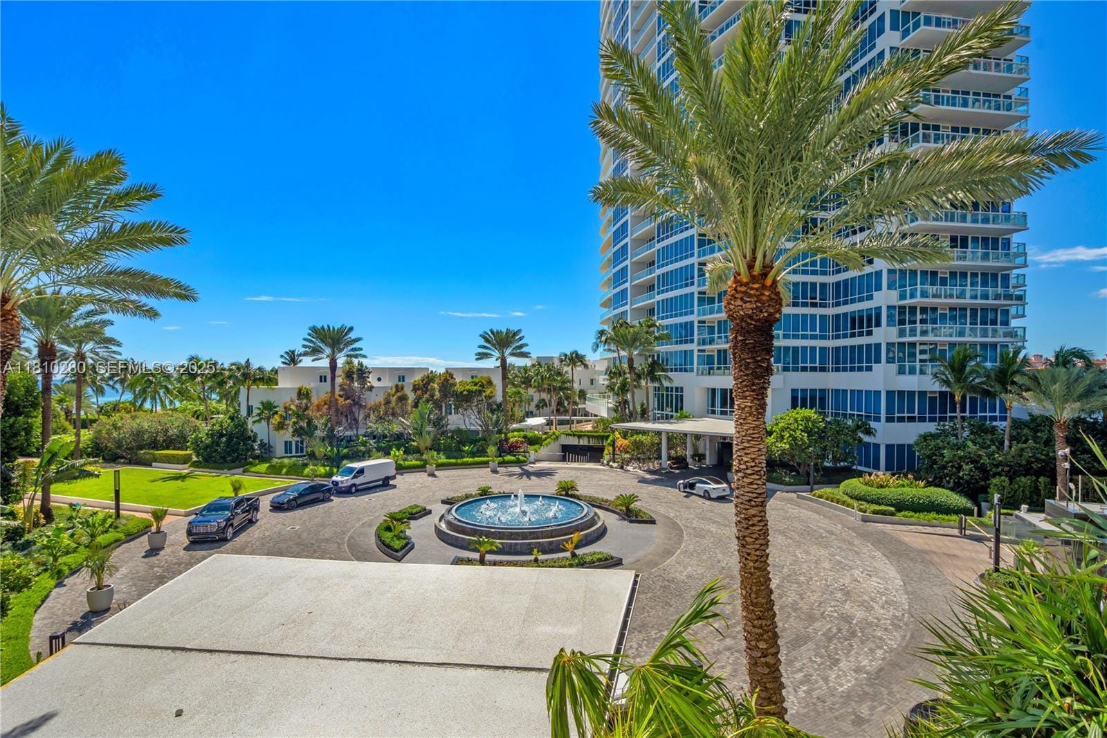50 S Pointe Drive 606, Miami Beach, FL 33139 photo 5