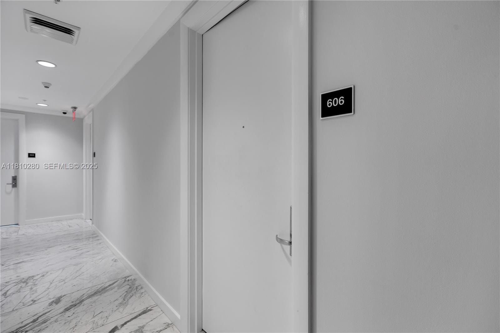 50 S Pointe Drive 606, Miami Beach, FL 33139 photo 6