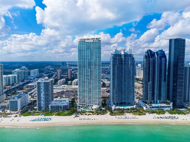 16901 Collins Avenue 1503, sold in Jade Signature Condo, Sunny Isles Beach, FL