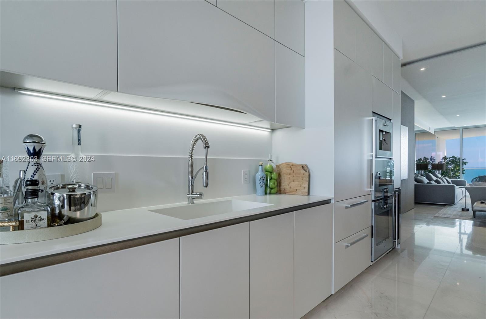 16901 Collins Avenue 1503, Sunny Isles Beach, FL 33160 photo 12