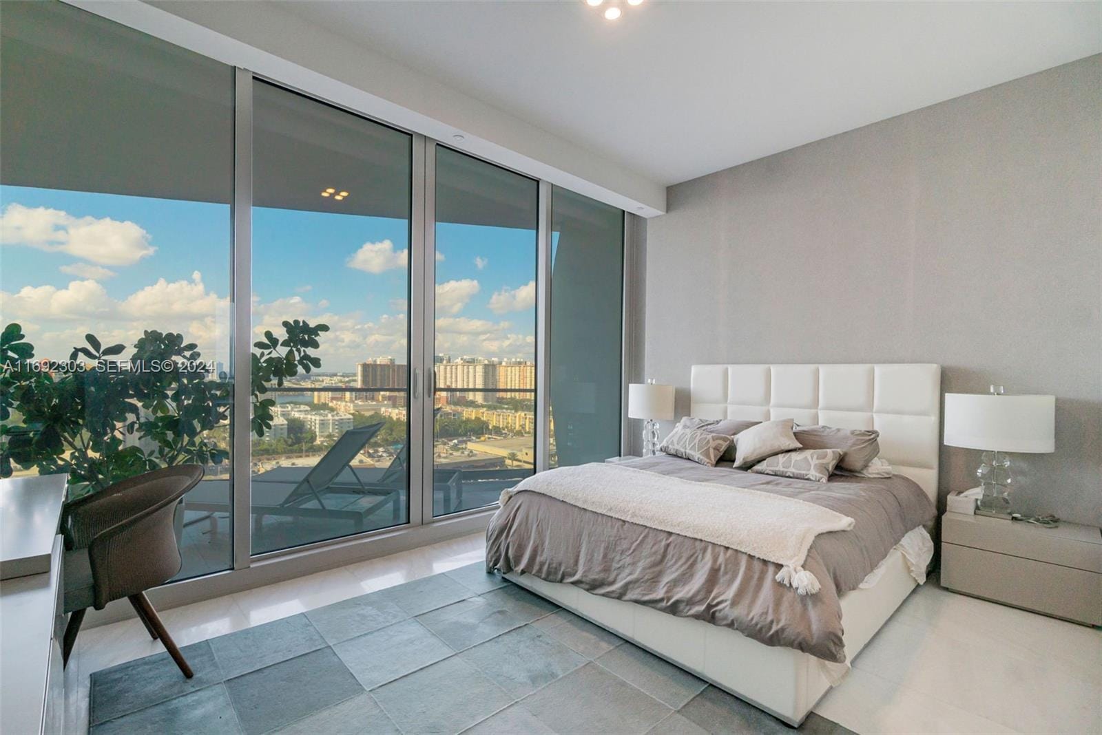16901 Collins Avenue 1503, Sunny Isles Beach, FL 33160 photo 25