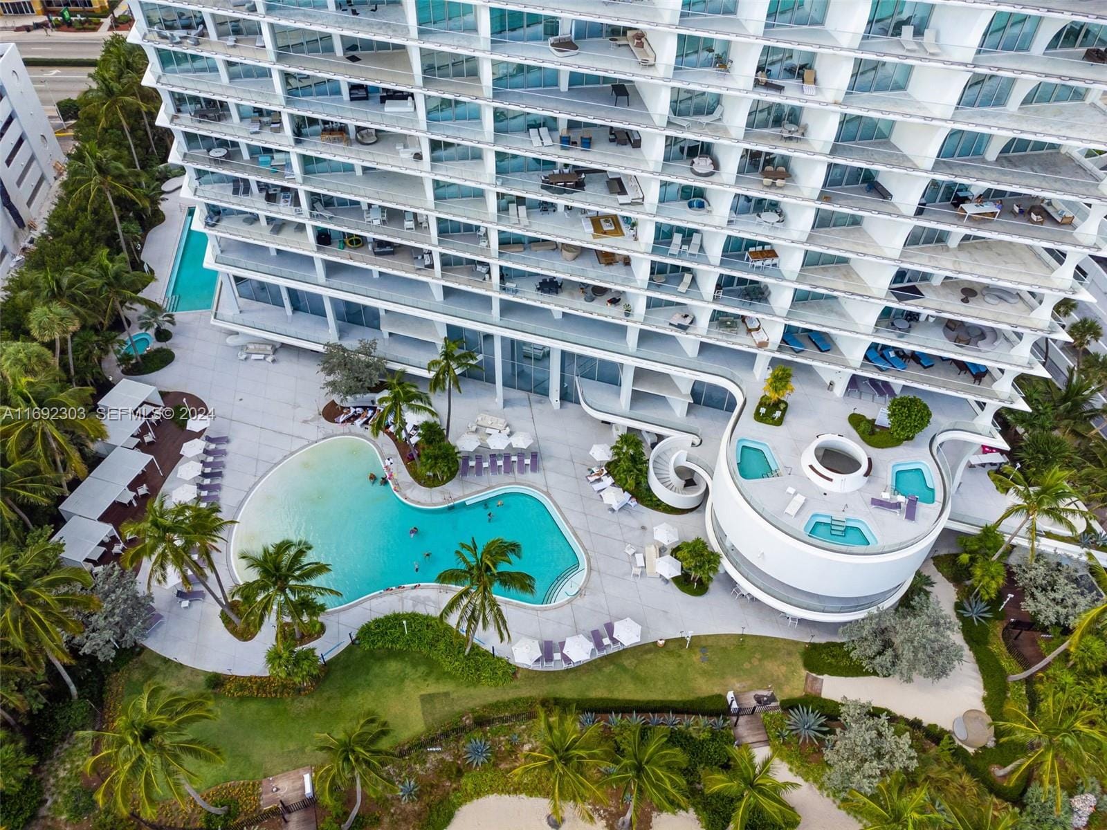 16901 Collins Avenue 1503, Sunny Isles Beach, FL 33160 photo 4