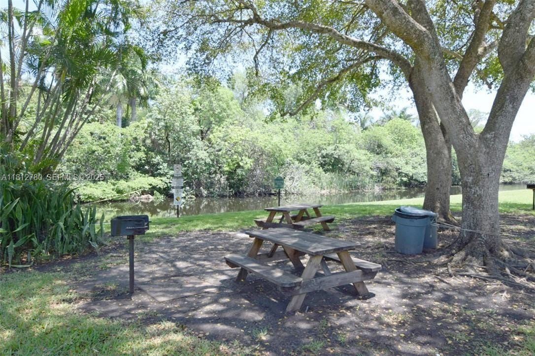 103 Royal Park Drive 3D, Oakland Park, FL 33309 photo 7