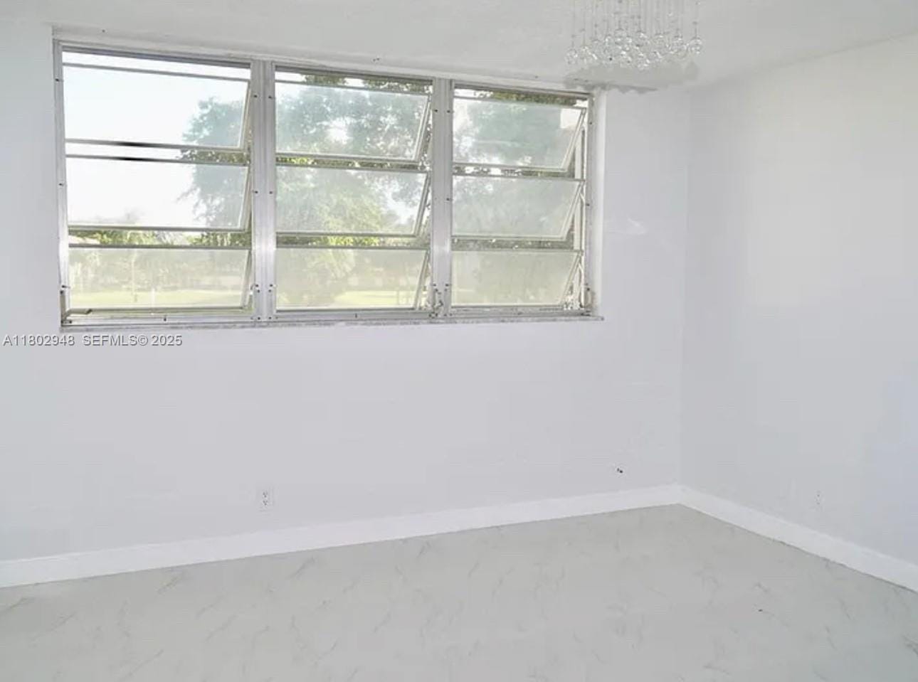 691 S Hollybrook Drive 208 — photo 3