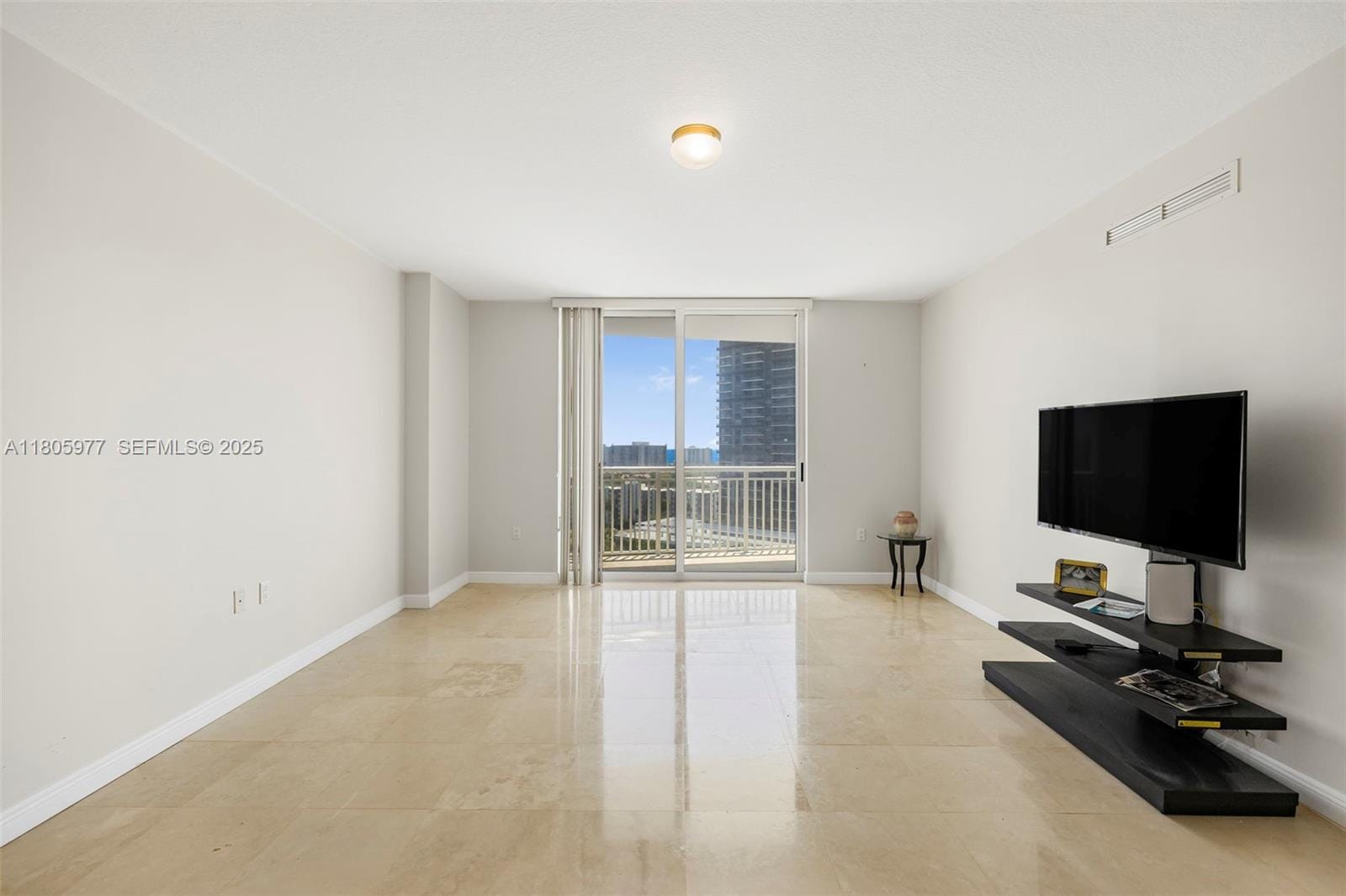 1755 E Hallandale Beach Boulevard 1604E, Hallandale Beach, FL 33009 photo 14