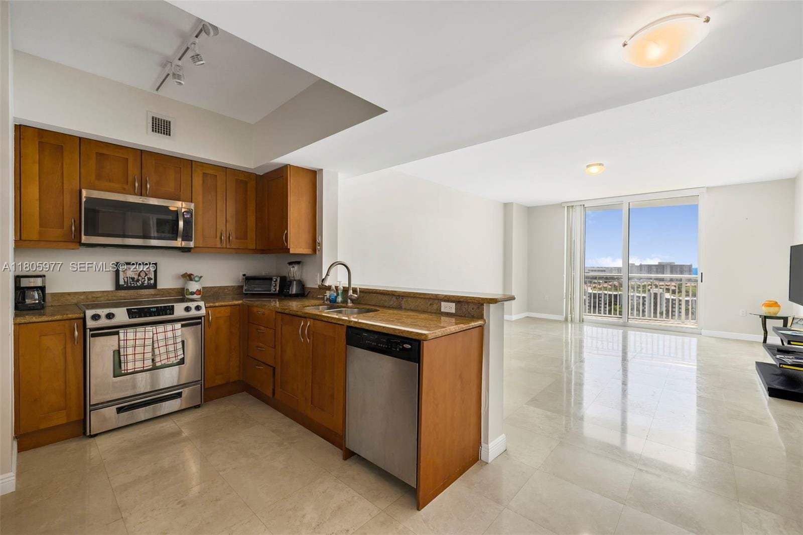 1755 E Hallandale Beach Boulevard 1604E — photo 4