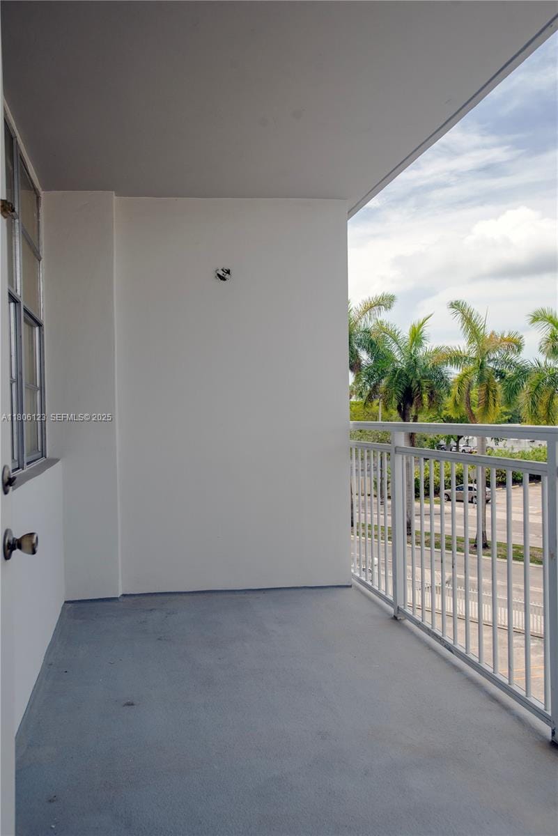 2025 NE 164th Street 301, North Miami Beach, FL 33162 photo 13