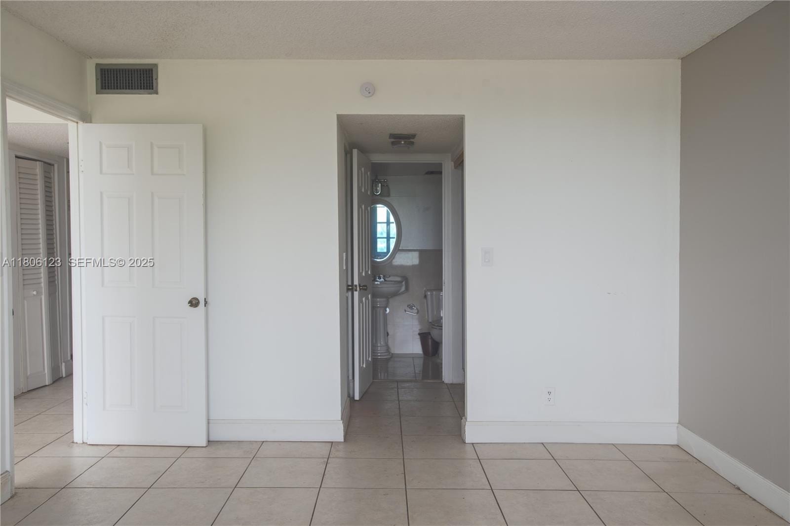 2025 NE 164th Street 301, North Miami Beach, FL 33162 photo 18