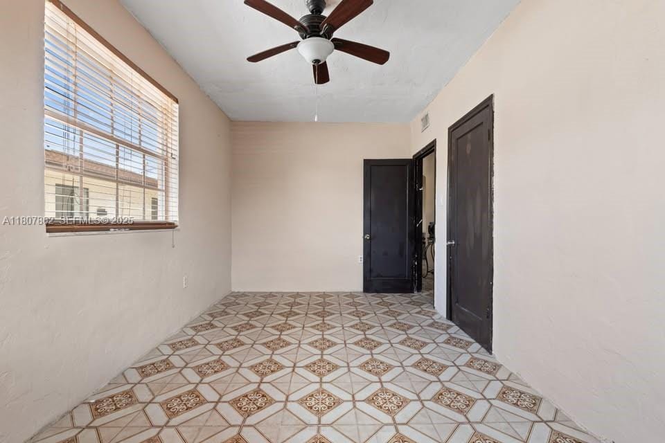 2655 NW 14th Avenue, Miami, FL 33142 photo 11