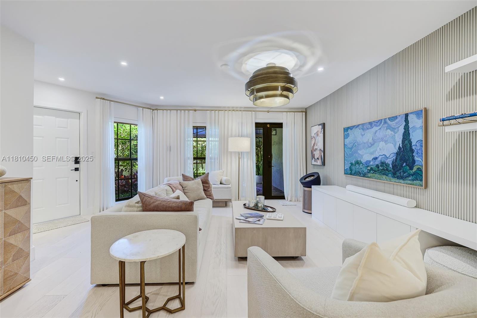 725 Biltmore Court, Coral Gables, FL 33134 photo 9