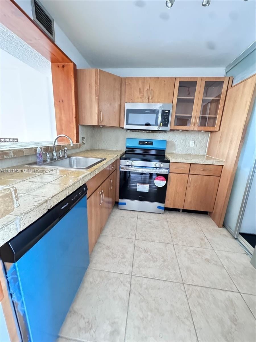 3660 NE 166th Street 603 — photo 10