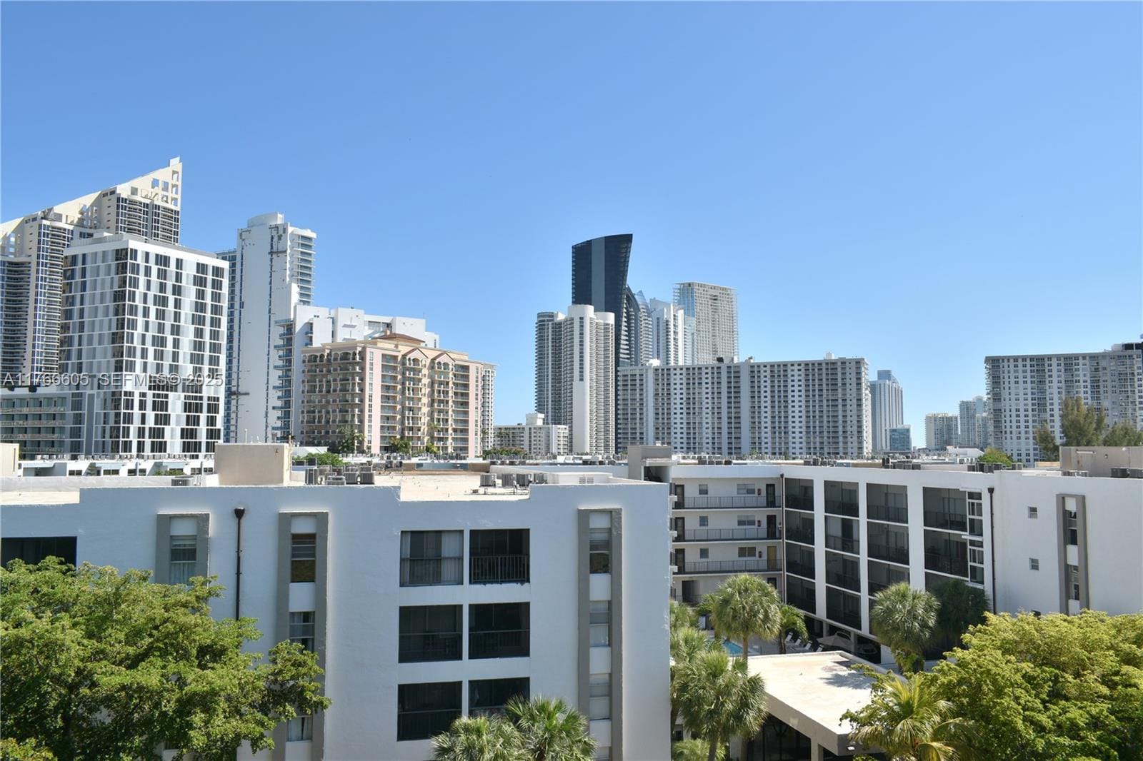 200 178th Drive 704, Sunny Isles Beach, FL 33160 photo 10