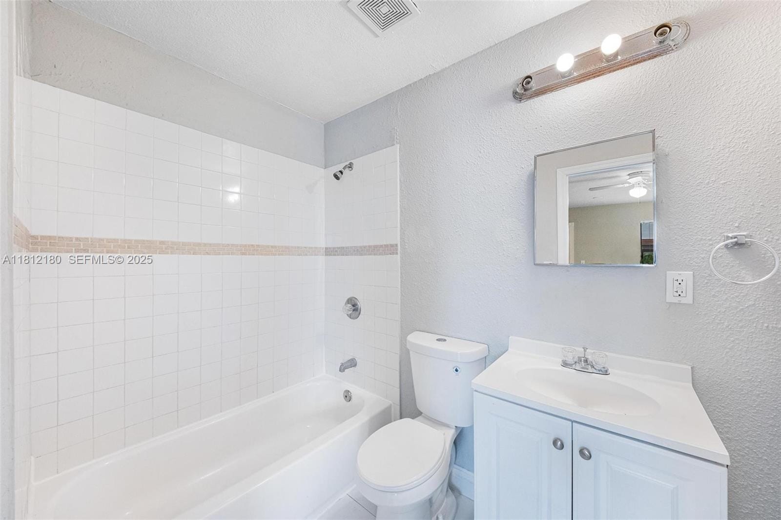 3515 NW 205th Street, Miami Gardens, FL 33056 photo 26