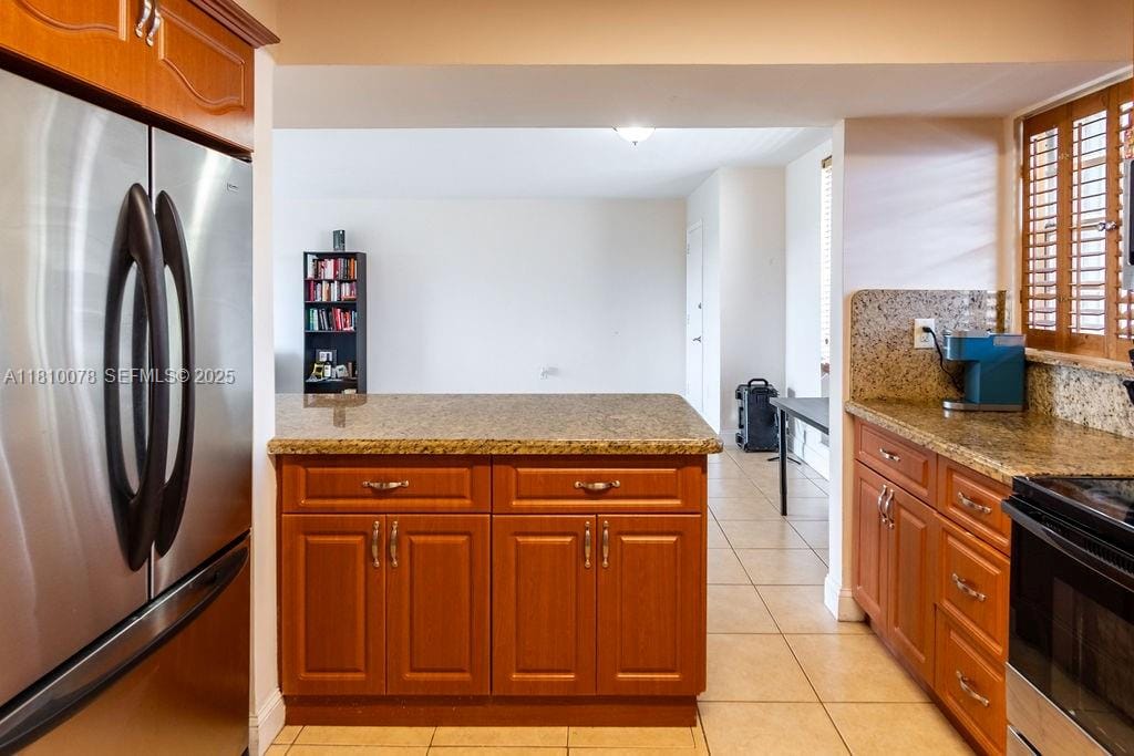 9110 Fontainebleau Boulevard 502, Miami, FL 33172 photo 14