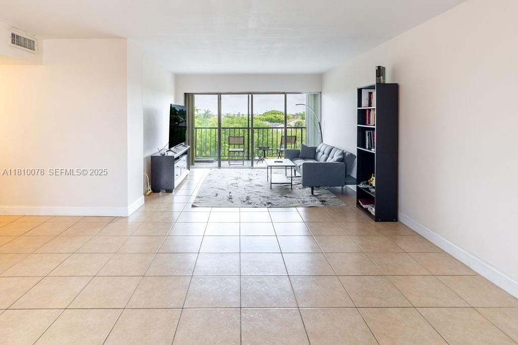 9110 Fontainebleau Boulevard 502 — photo 4