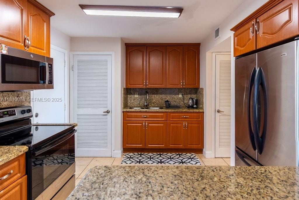 9110 Fontainebleau Boulevard 502 — photo 10