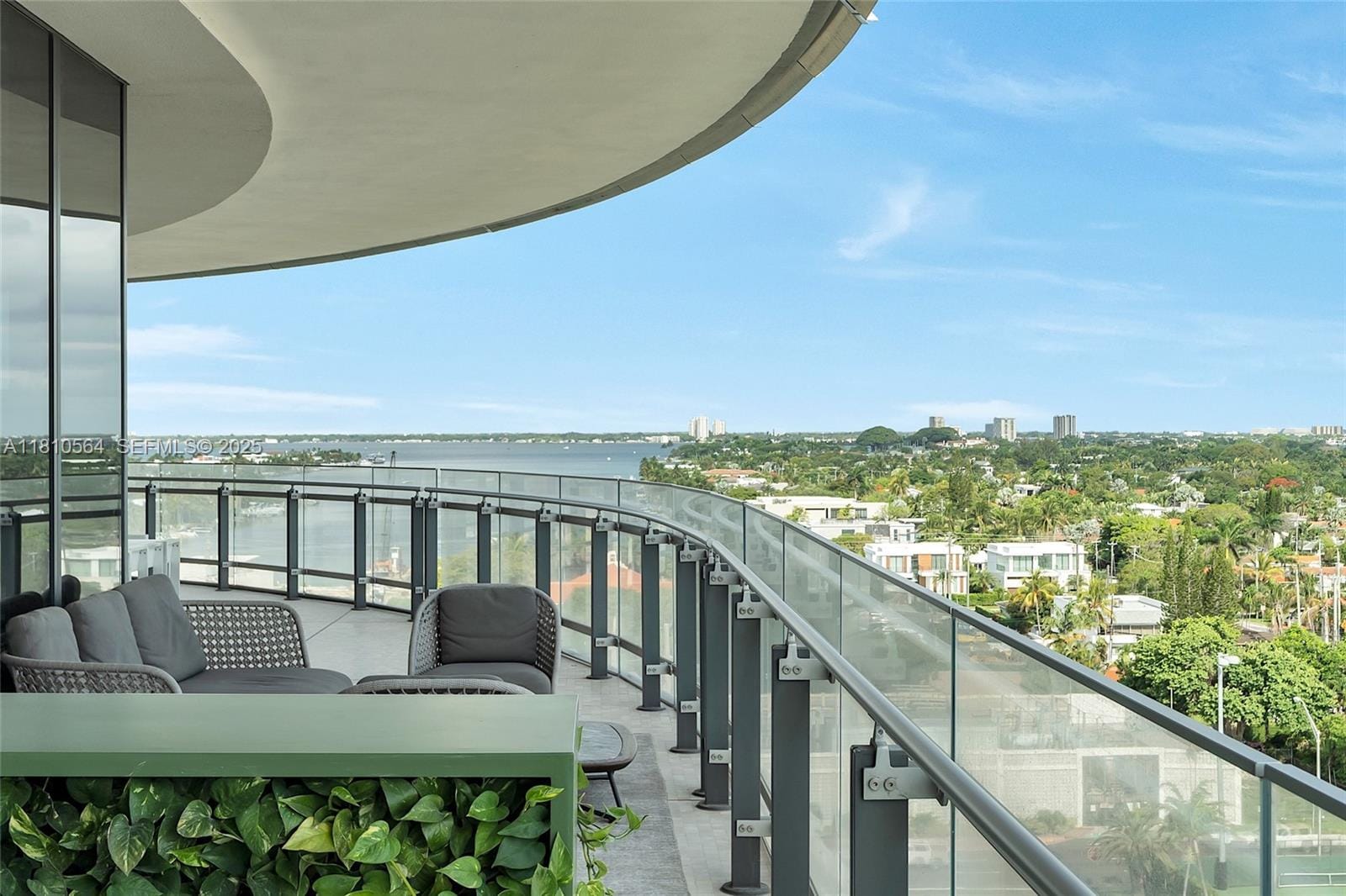 8701 Collins Avenue 905, Miami Beach, FL 33154 photo 22