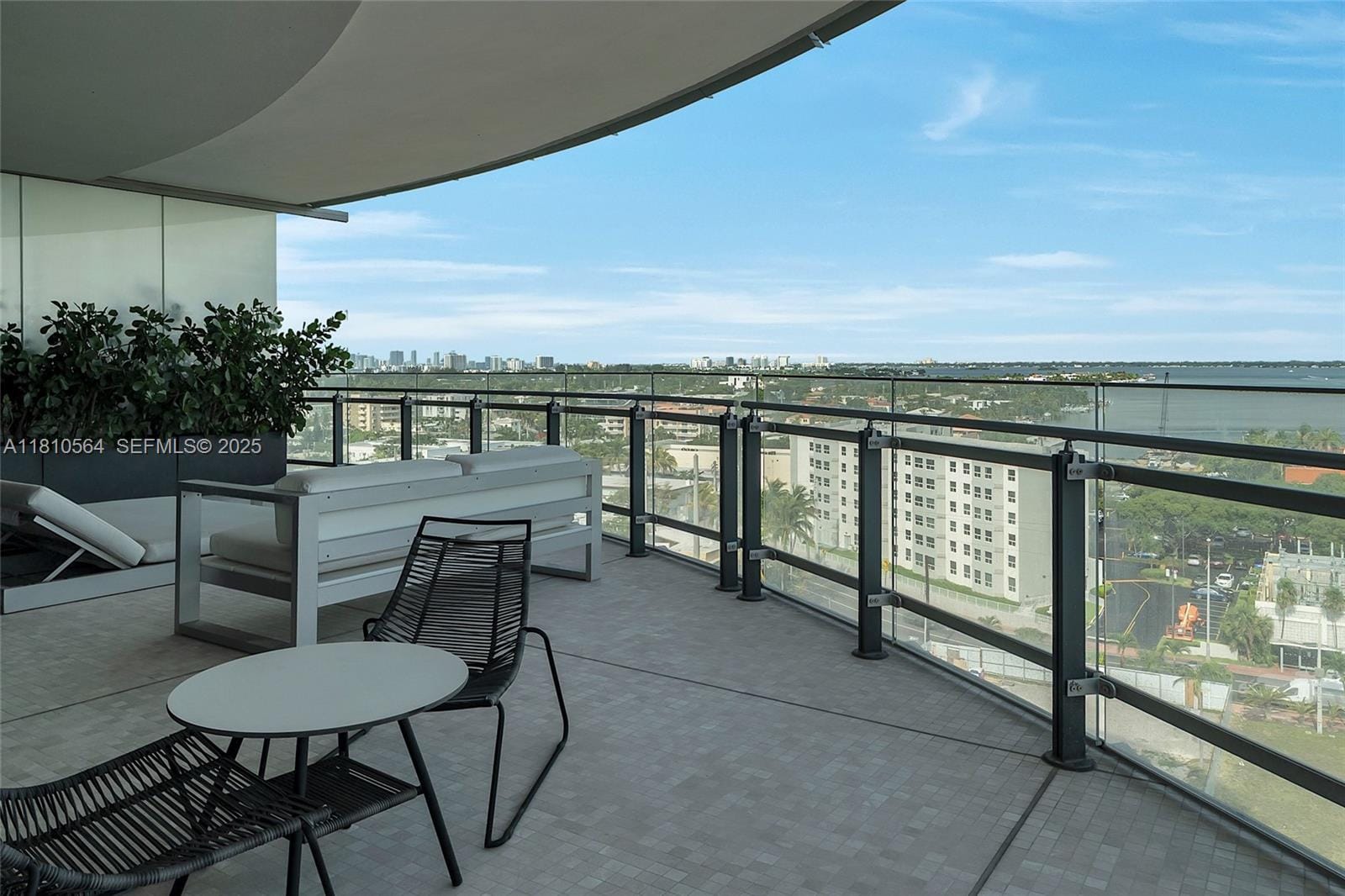 8701 Collins Avenue 905, Miami Beach, FL 33154 photo 27