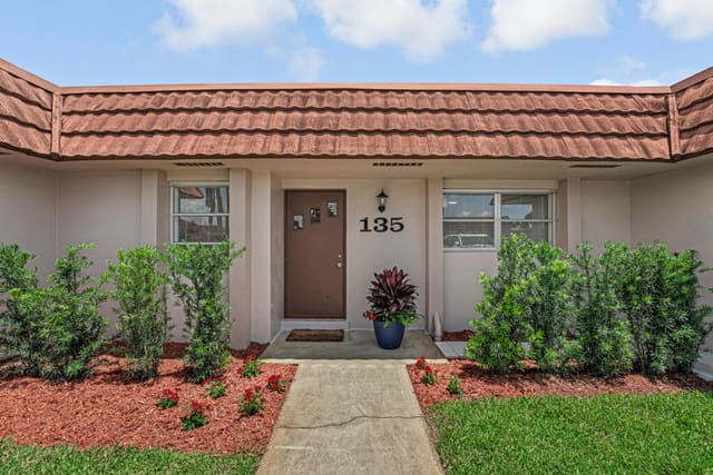 5775 Fernley Drive W 135, West Palm Beach, FL 33415