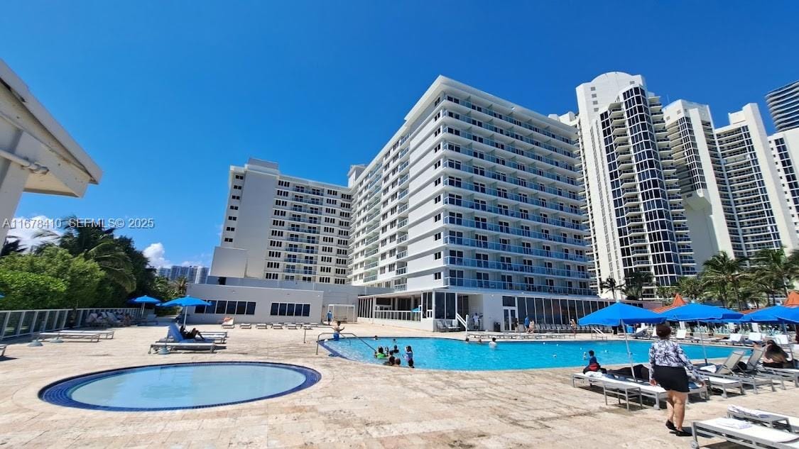 19201 Collins Avenue 747, Sunny Isles Beach, FL 33160 photo 15