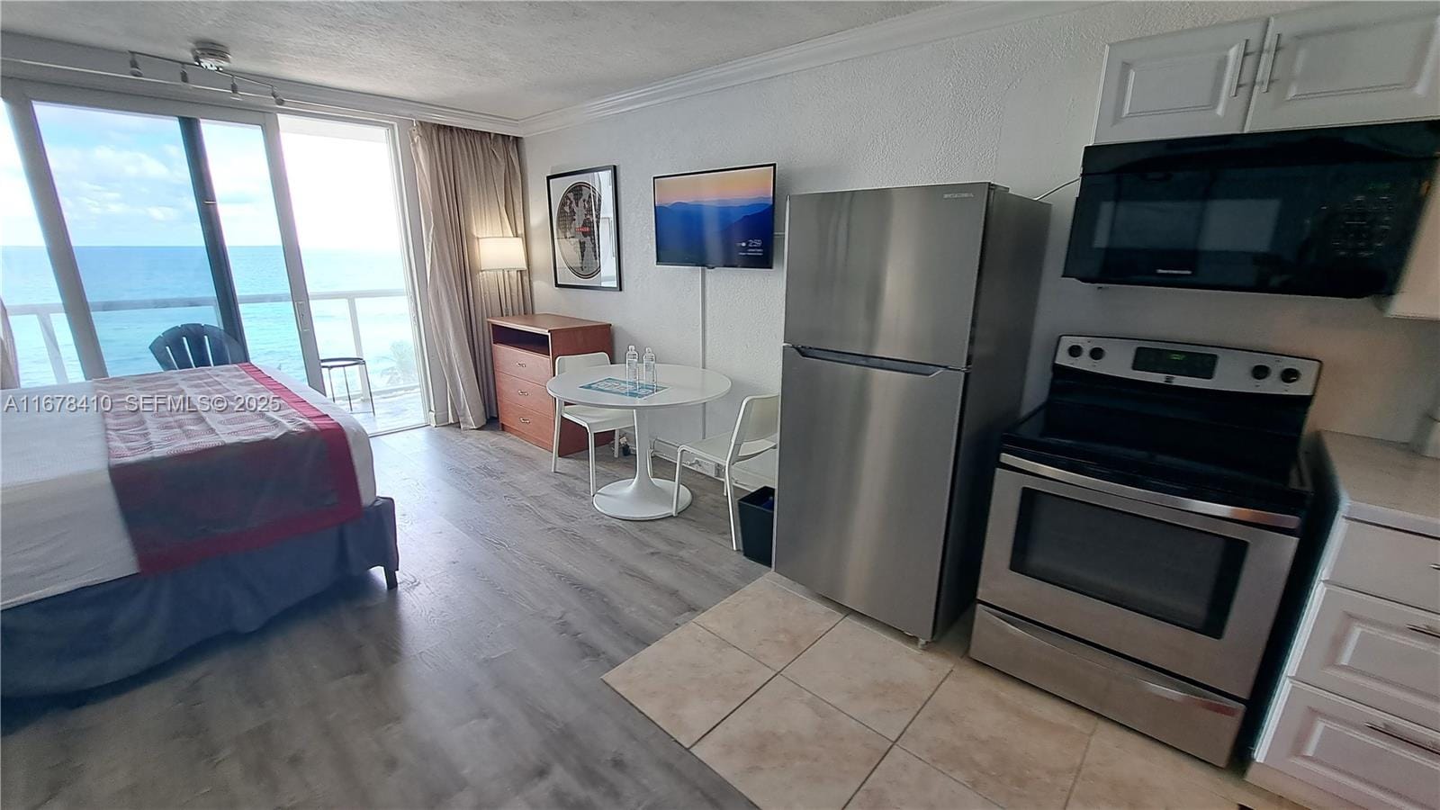 19201 Collins Avenue 747 — photo 8