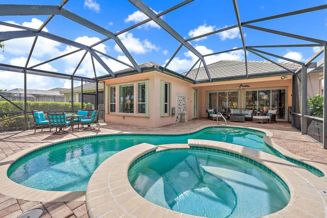 10775 La Strada, West Palm Beach, FL 33412