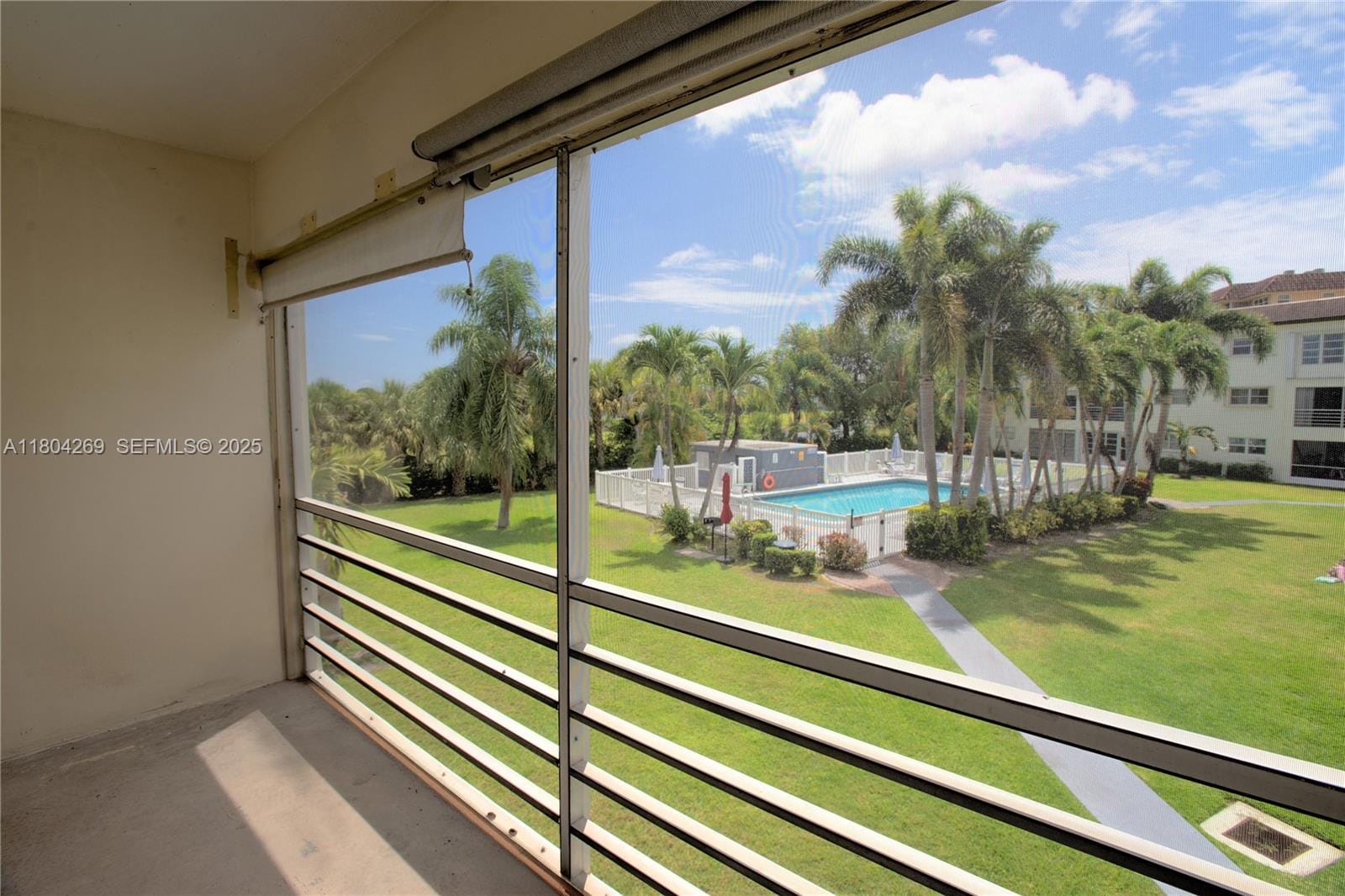 4200 Crystal Lake Drive 204, Deerfield Beach, FL 33064 photo 10